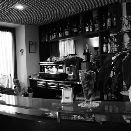 סולפרינו Hotel La Spia D'Italia מראה חיצוני תמונה