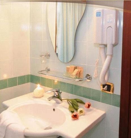סולפרינו Hotel La Spia D'Italia מראה חיצוני תמונה